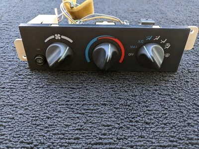 2000-02 Chevrolet Camaro Z28 A/C Heater Climate Controls - FREE SHIPPING - Image 1 of 4