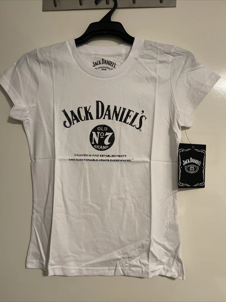 Jack Daniels Tennessee Whiskey Womens Ladies Tshirt Size Medium- Old No 7 NWT - image 1 of 4