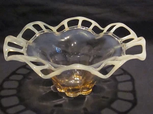 Duncan Miller Sanibel rosa opalisierend geschnürter Rand Schale - Bild 1 von 1