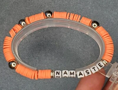 弹力串珠Namaste手链 — 第 1/4 张图片