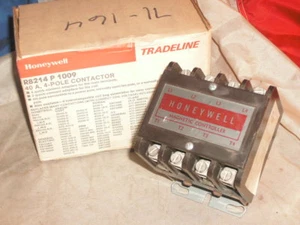 HONEYWELL R8214 P 1009 SCHÜTZ 4 POLIG 40A R8214P1009 - Bild 1 von 1