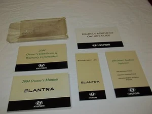 2004 HYUNDAI ELANTRA OWNER MANUAL 5/PC.SET & CLEAR PLASTIC DEALER CASE.FREE S/H - Picture 1 of 4