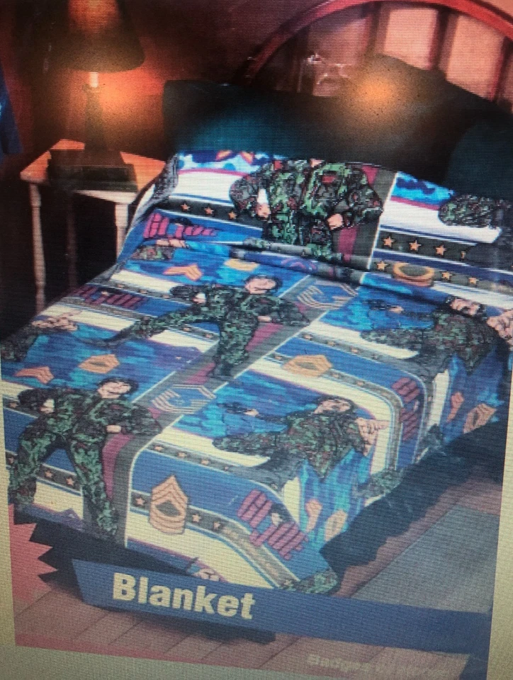 Hasbro 2003 GI Joe ARAH Twin Size Blanket Badges Of Honor + bonus - Image 1 of 1