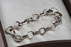 Brazalete Lagos para mujer de plata de ley con eslabones alternativos de caviar de 7,5" - Imagen 1 de 6