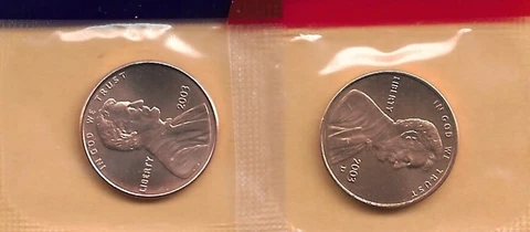 2003-P&D UNCIRCULATED LINCOLN MEMORIAL CENT IN MINT SET CELLO (2 COINS) Cover
