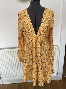 Yellow Print Dress- Long Sleeves - Size L - Picture 1 of 8