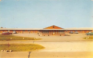 Postal AL: Motel Vann Thomas, Anniston, Alabama, años 50 sin publicar, autos antiguos - Imagen 1 de 2