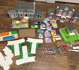 Huge Lot Vintage 1994 Galoob My Pretty Dollhouse people houses car furniture - Picture 1 of 20