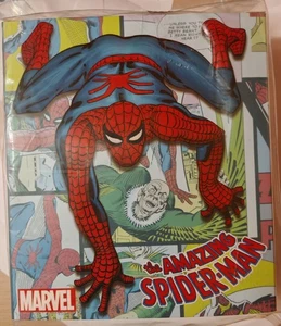 Mezco one 12 Amazing spiderman 1/12 Marvel - Imagen 1 de 4