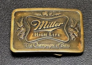 VINTAGE NEU 70er MILLER HIGH LIFE THE CHAMPAGNER OF BEERS SCHNALLE INDIANA METALL HANDWERK - Bild 1 von 3