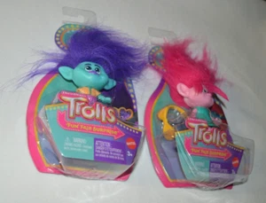 DREAM WORKS TROLLS 2024 FUN FAIR SURPRISE - POPPY PINK HAIR & BRANCH PURPLE HAIR - Picture 1 of 5