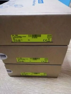 New Advantech EKI-2525 EKI2525 Unmanaged Ethernet Switch In Box Brand - Image 1 of 3