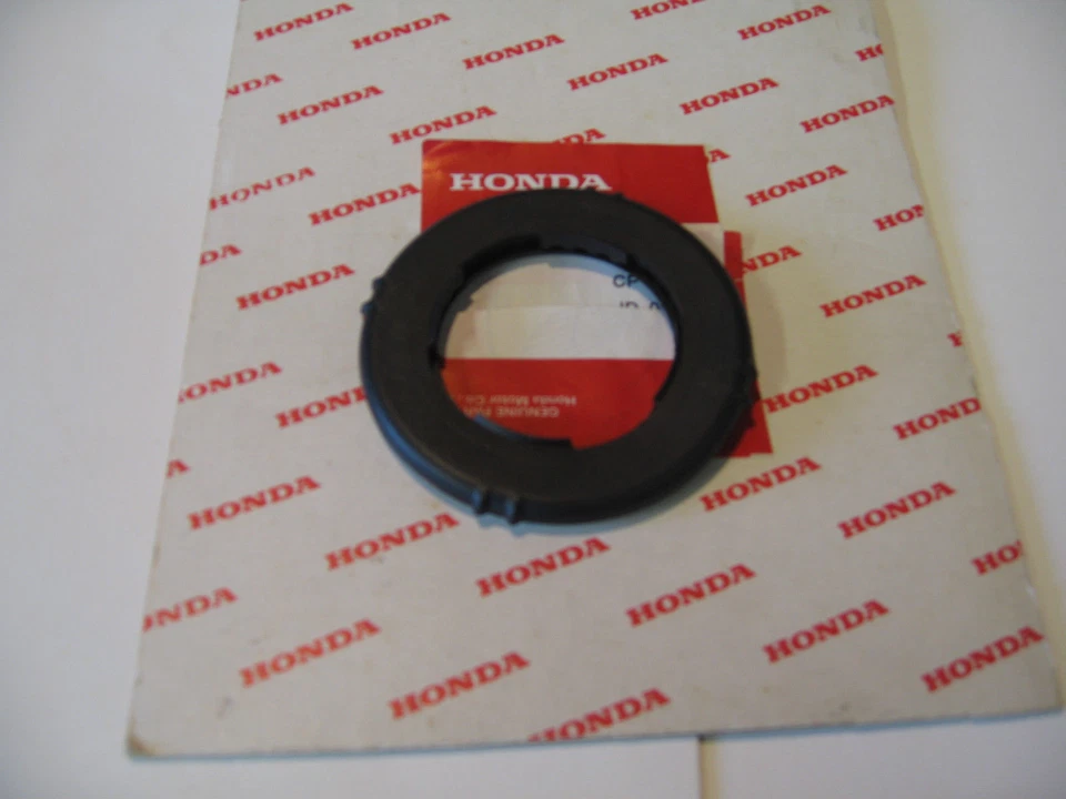 HONDA XR100 CB750F CB900F CBX GAS FUEL CAP SEAL GASKET OEM NEW 176 - Image 1 of 1