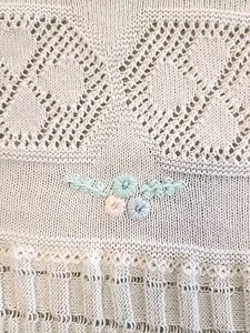 Vintage Embroidery Christening Blanket Afghan Baby White Flower 42x50 Delicate - Picture 1 of 13