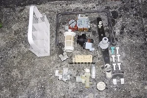 ZANUSSI GESCHIRRSPÜLER ZT455 VERKAUFE EINZELTEILE:SIEHE BESCHREIBUNGSABSCHNITT - Bild 1 von 1