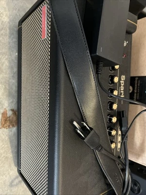 Combo amplificador de guitarra eléctrica Positive Grid Spark 40, 40 W - negro Foto 1 de 2