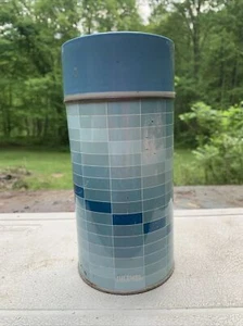 Vintage Metal THERMOS King-Seeley Multi Azul Cuadros Pinta 7210 - Imagen 1 de 7
