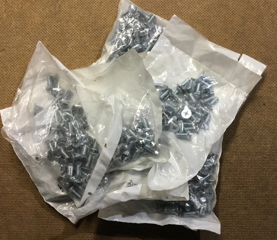 Tornillo de máquina de cabeza plana Phillips 10-32 x 1/2 chapado en zinc (350 piezas) 7 bolsas de 50 Foto 1 de 3