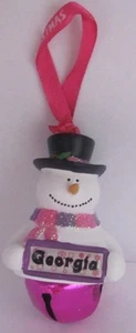 25358 GEORGIA NAME FROSTY SNOWMAN COLOUR BELL CHRISTMAS TREE DECORATION GIFT - Picture 1 of 6