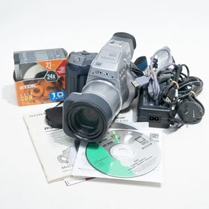 Sony Mavica Digital Camera 2MP CCD "Takes Mini CDs" W/ Batt & Charger - Tested! - Picture 1 of 19