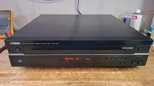 Vintage Classic Yamaha CDC-585 Natural Sound Compact Disc 5 CD Player no Remote - Picture 1 of 9