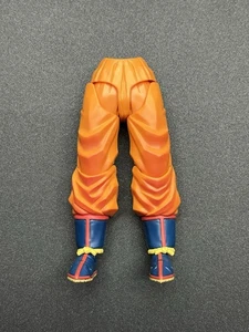 SH Figuarts Dragon Ball Z Super Saiyan Goku The Games Begin Fodder Legs Crotch - Picture 1 of 6