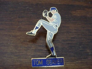 Tom Seaver Karikatur Pin, wirklich schön genial 1-1/2 Zoll H x 1 Zoll B. - Bild 1 von 2