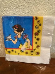 Vintage Snow White Birthday Cake Beverage Napkins Beach - Picture 1 of 2