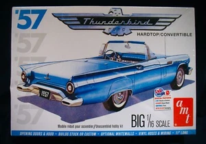 '57 THUNDERBIRD FORD HARDTOP CONVERTIBLE CAR 1/16 SCALE~PLASTIC MODEL KIT~AMT - Picture 1 of 4