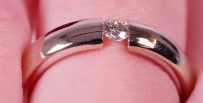 moderner Spannring 0,15ct. Solitär 585 Weißgold Diamant RG 49 Lupenrein - Bild 1 von 4