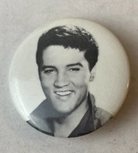 PIN FOTO ELVIS MEMORABILIA BLANCO Y NEGRO - Imagen 1 de 3
