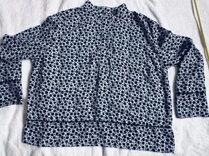 H&M Blue With Black Flowers Oriental Style Top Size UK 16 Eur 44 - Picture 1 of 9