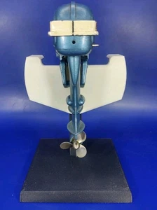 Toy Outboard Motor Stand ...(OUTBOARD NOT INCLUDED) - Picture 1 of 4