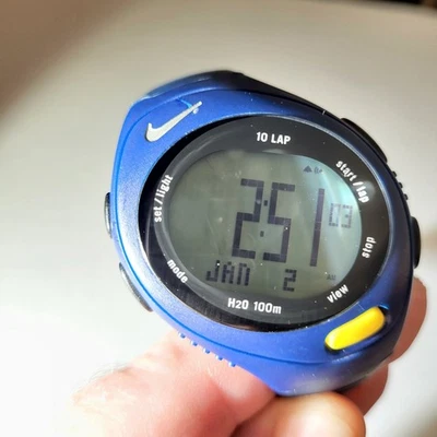 Reloj deportivo Nike Triax Bowerman serie 50L retirado Y2K batería nueva funciona muy bien  Foto 1 de 4