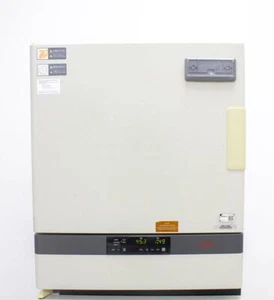 Sanyo MIR-262 Incubator Heated 5.4 cu.ft 80C Temp Control System VG (3320177563) - Picture 1 of 10
