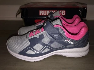 NEW FILA Panorama 7 TN Strap Kids Sneakers Girl's Youth Size 2 Gray Silver Pink - Picture 1 of 4