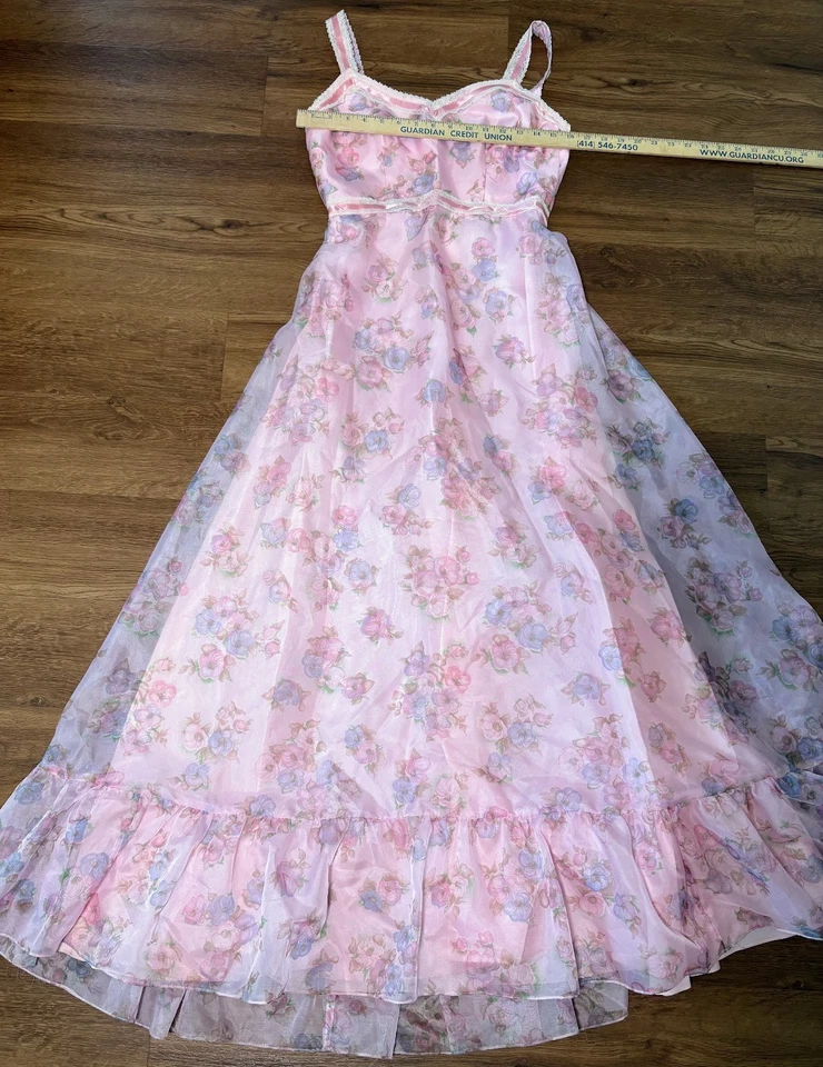 Vestido Pradera Cottagecore Años 60 70 Lorrie Deb Rosa Estampado Floral Transparente Volantes Foto 1 de 4