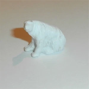 Corgi Toys 1123 Chipperfields Circus Cage Polar Bear Sitting Figure - Picture 1 of 4