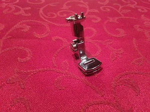 Gathering Shirring Double Foot Feet Bernina Old Style 16  530,730,830,930,1008 - Picture 1 of 2