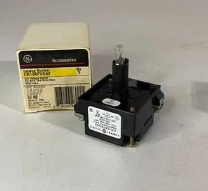 ONE (1) GE Full Voltage Transformer Light Socket CR104PXG42 (NEW) - Picture 1 of 4