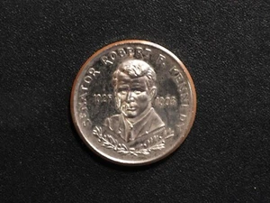 Gedenk-Münze, Senator Robert F. Kennedy 1925-1968 - Bild 1 von 2