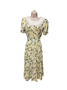 Vintage 80’s MIDI Dress Size 6 Yellow floral lace collar Pleated  Coquette G25 - Picture 1 of 14