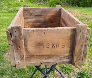 Old Vintage Wooden Crate Box 12 No 5, Large, 26 1/2 X 16 1/4 X 9 3/4 - Picture 1 of 9