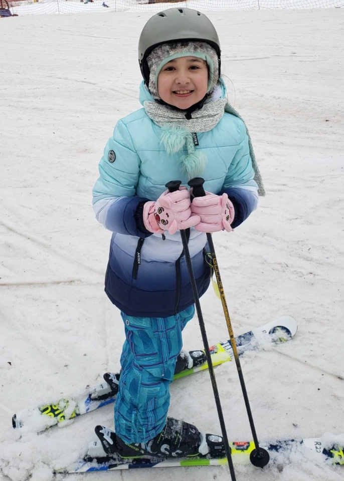 Chaqueta hinchada con capucha cálida resistente al agua multicolor Justice para niñas talla 12 Foto 1 de 4