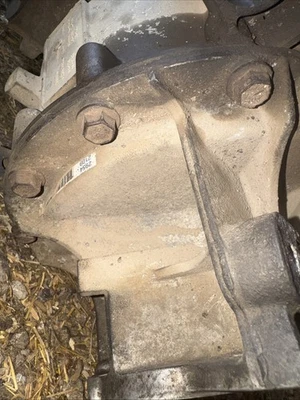 Carcasa trasera Allison 1000 2001-2010 4x4 29542109 Chevrolet GMC estilo actualizado Foto 1 de 4