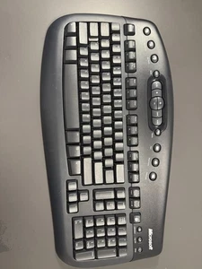 Microsoft Wireless Multimedia Keyboard 1.1 1014 No USB Keyboard Only Ergonomic - Picture 1 of 3