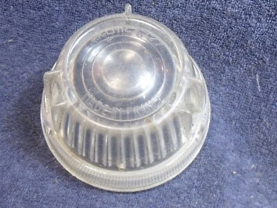 雷诺 4 Dauphine ~ 前指示灯镜头 ~ PK-LMP 6727 — 第 1/4 张图片