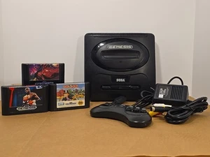 Sega Genesis Model 2 Console System Bundle Hookups/Controller 3 Game Lot Tested  - Picture 1 of 17
