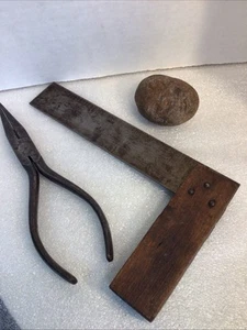 Antique Vintage Tool Lot Blackhawk PT-1128 & A Rock - Picture 1 of 11