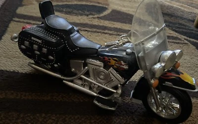Motocicleta electrónica Buddy L Harley-Davidson Classic Cruisers 1994 sonido Foto 1 de 4